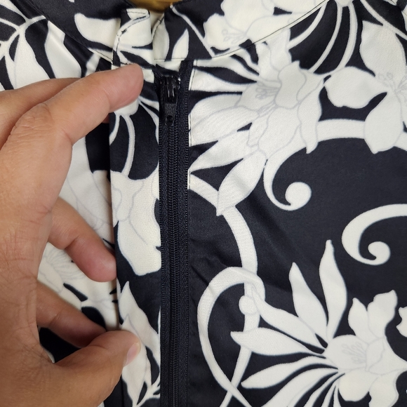 Pink K Size Large Floral Kimono Robe 1/4 Zip - Picture 7 of 10